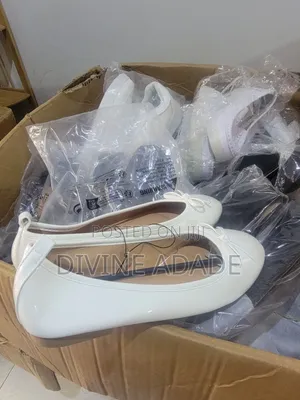 Flat White Nurses Shoes