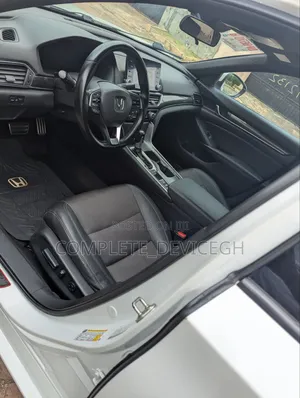 Honda Accord Sport (1.5L 4cyl Turbo CVT) 2019 White
