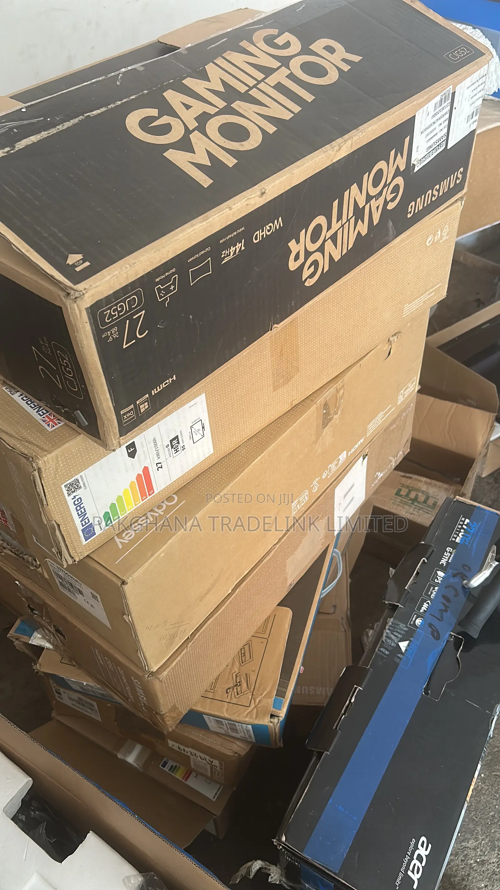 Samung Broken and Dead Monitors Lot