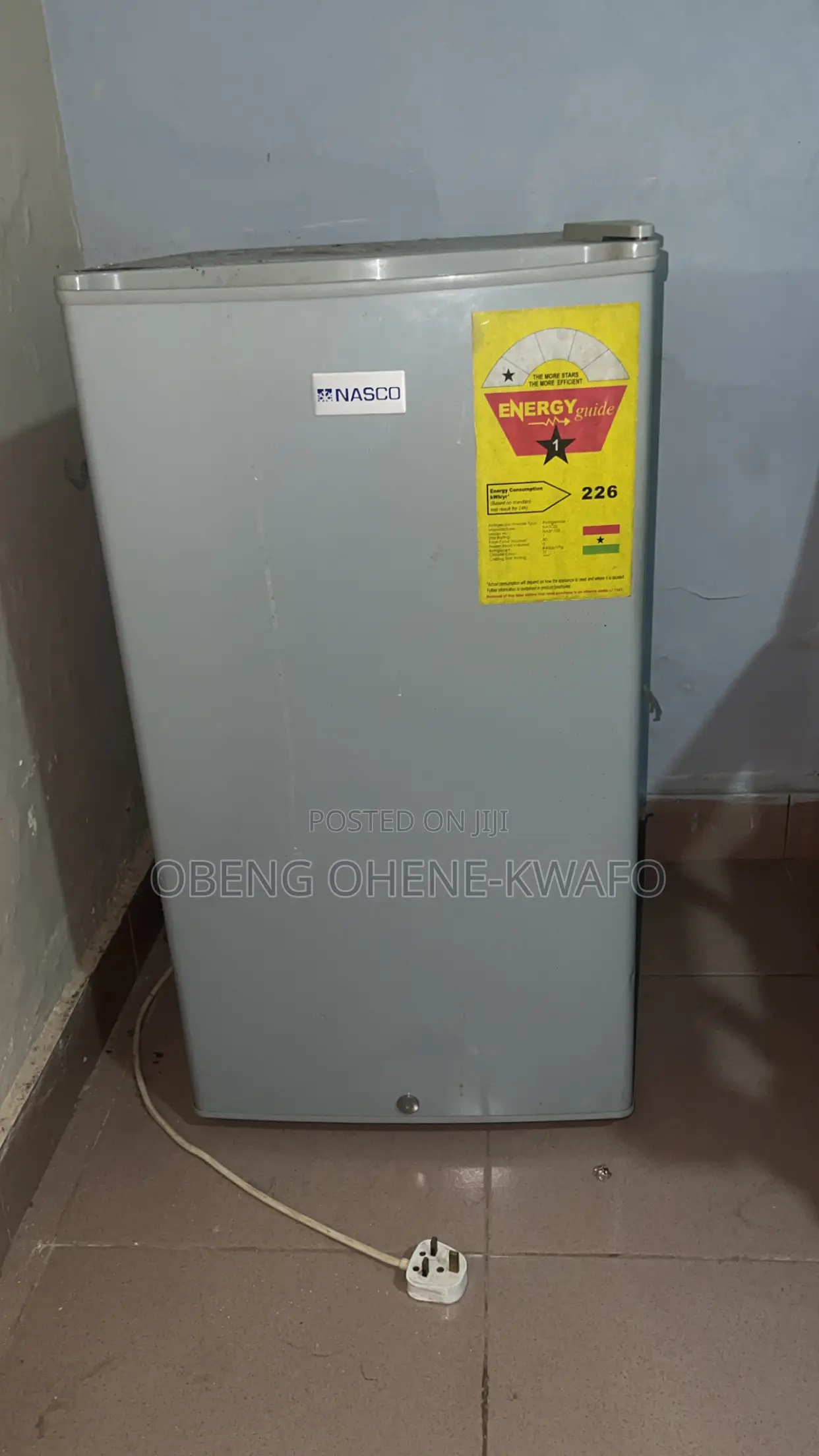 NASCO 80L Table Top Fridge - Silver (Clean Fully Functional)