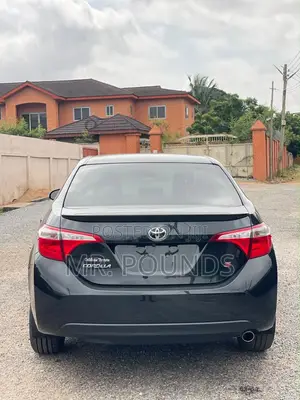Toyota Corolla 2016 Black