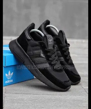 Adidas Sports Sneaker