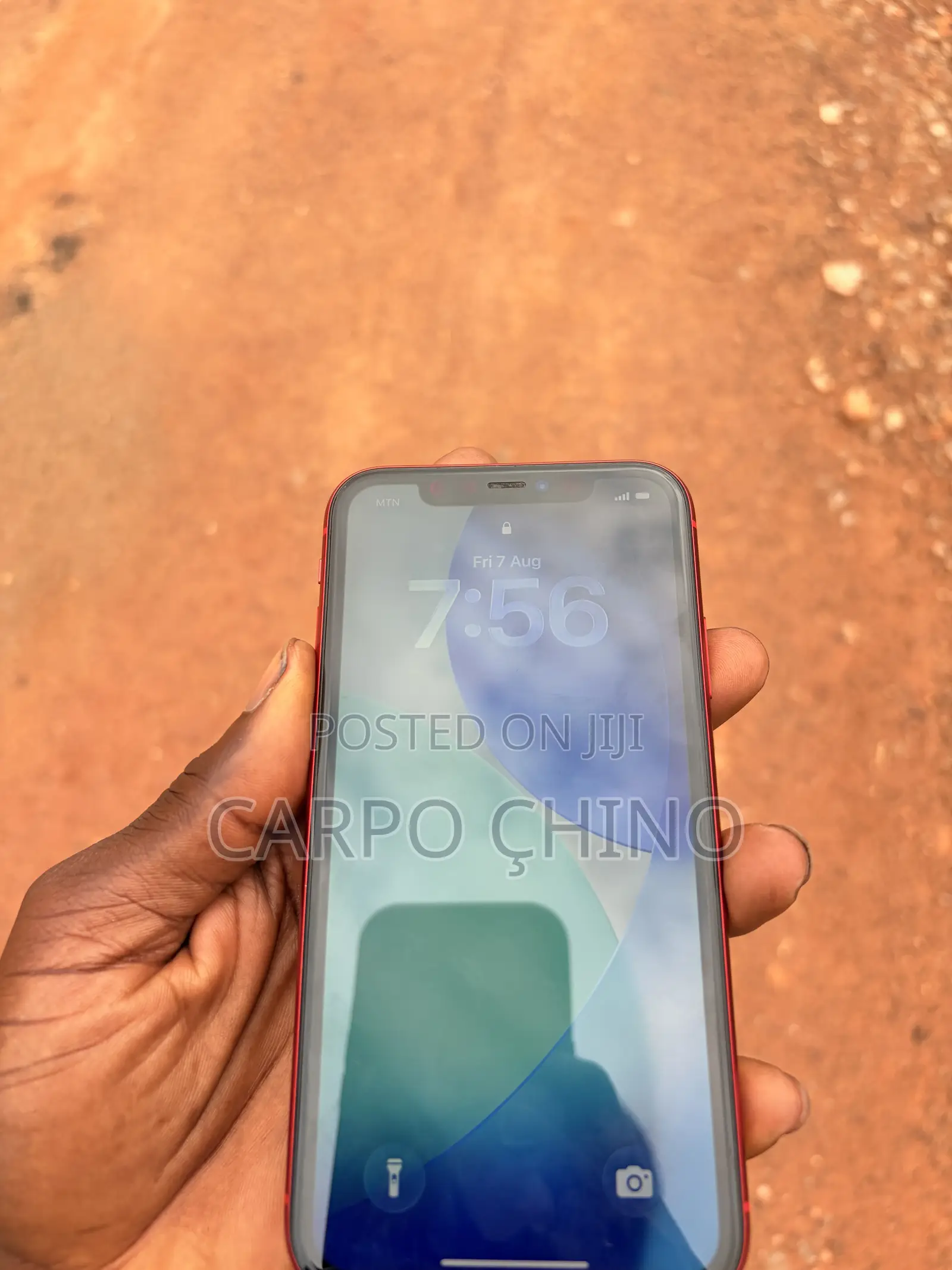 Apple iPhone 11 64 GB Red