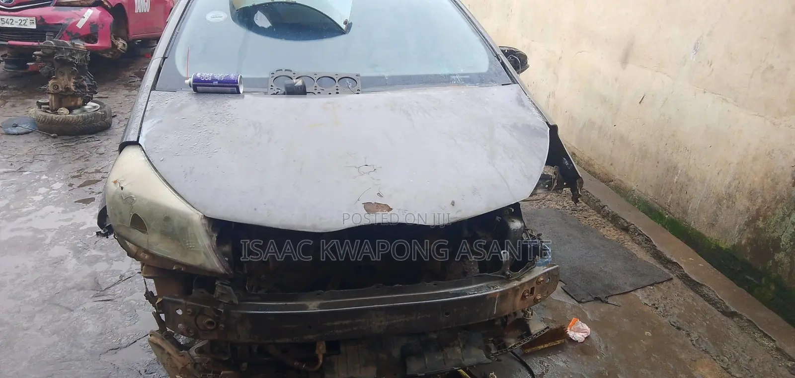 Toyota Vitz 1.0 FWD 5dr 2011 Gray