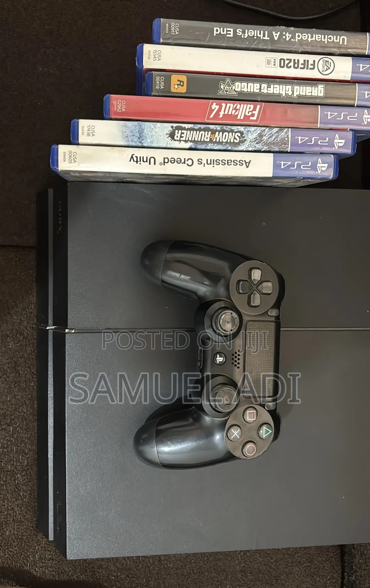 PS4 Console