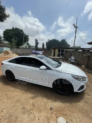 Hyundai Sonata SE 2019 White