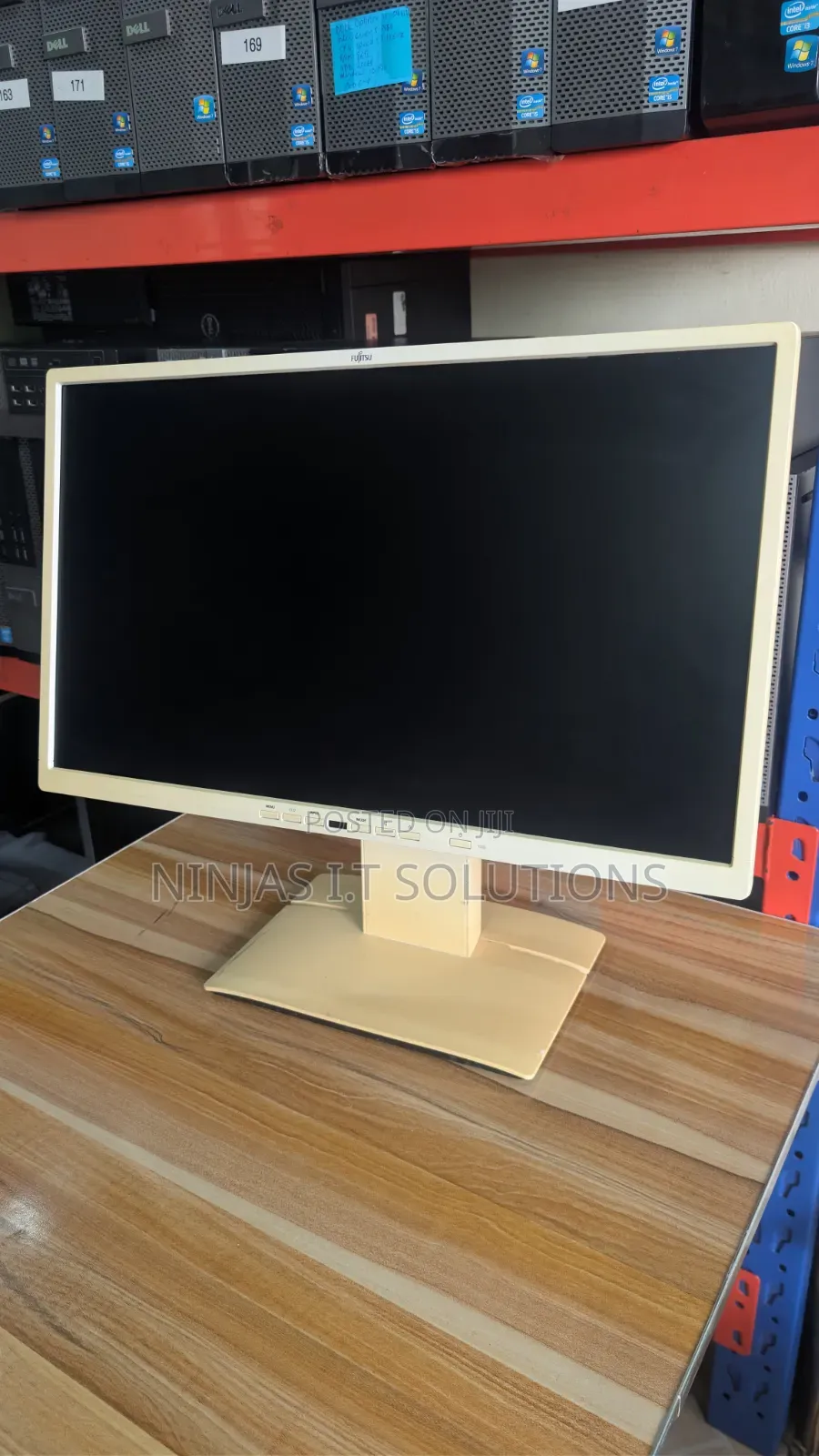 Fujitsu P24-8 TE Pro 24 Inches Wide Monitor