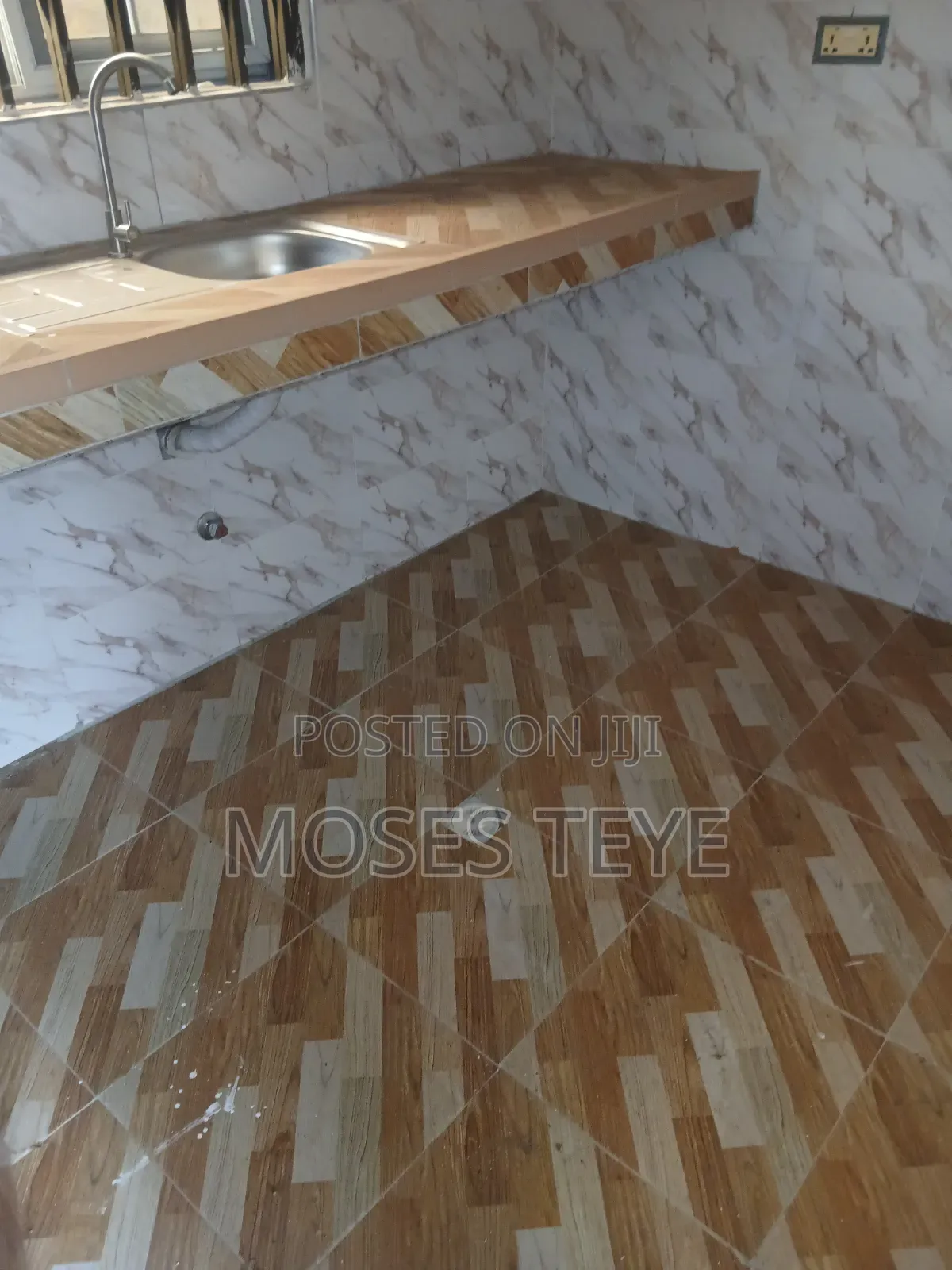 1bdrm Apartment in Mifund Real Estate, Valley View Area for rent