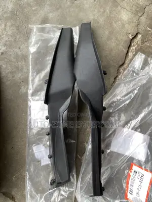 Honda HRV 2018 2019 2020 Wiper Ends Pair