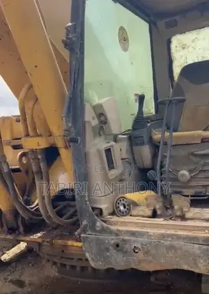 Excavator 330cl