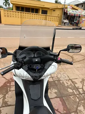 Honda 2015 White