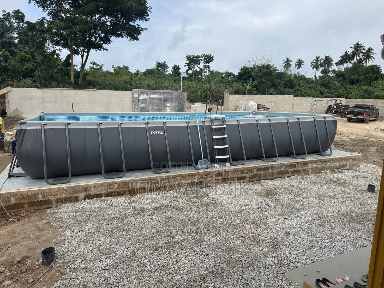 Intex XTR Pool