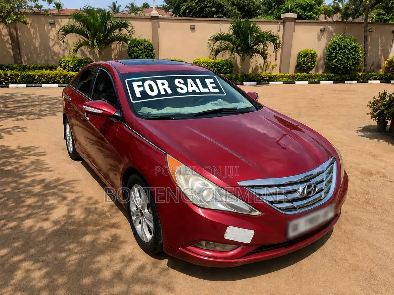 Hyundai Sonata Limited 2.0T Sedan (2.0L 4cyl 6A) 2011 Red