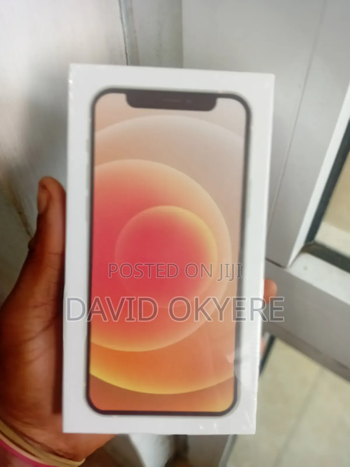 New Apple iPhone 12 64 GB White