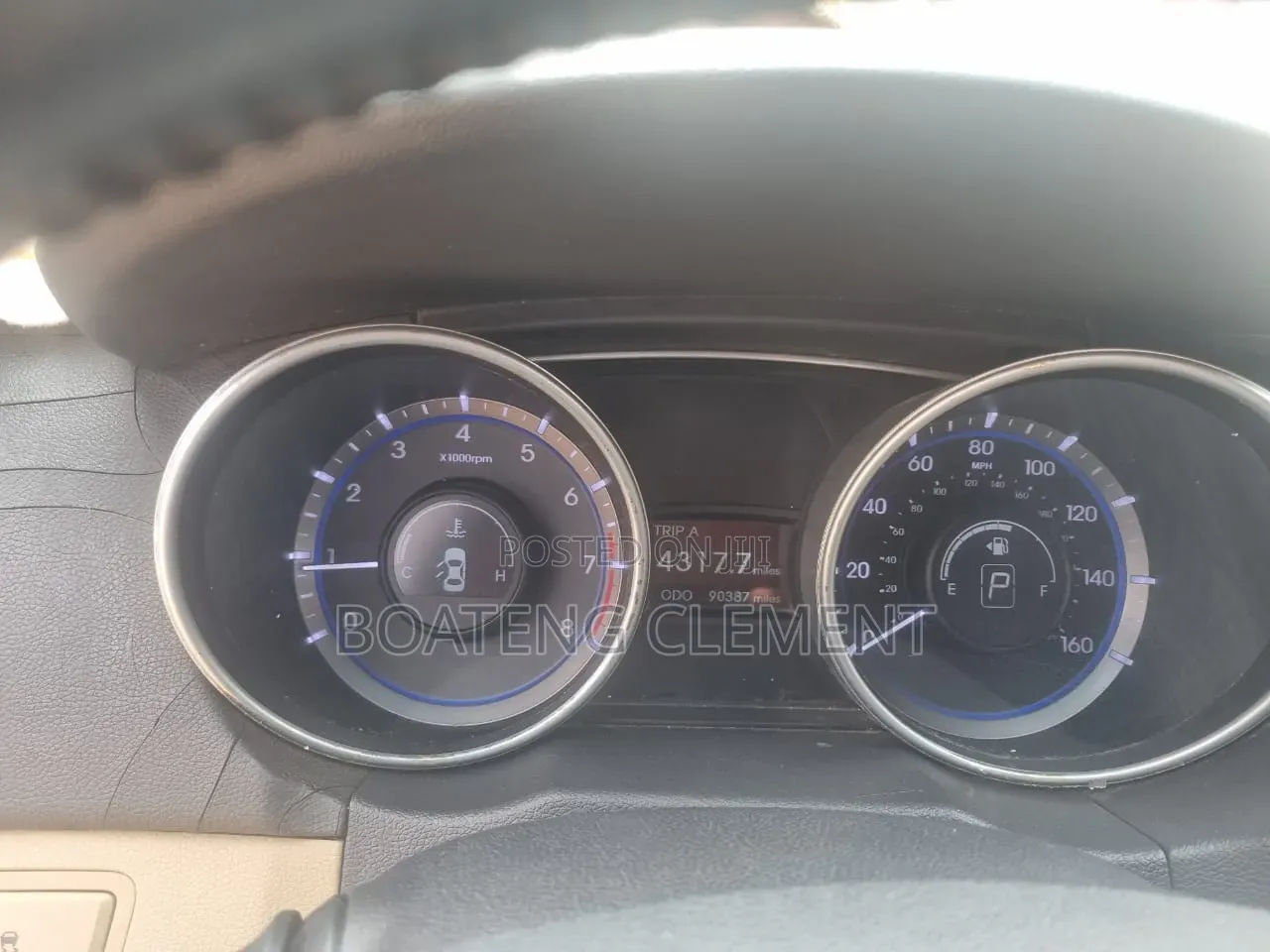 Hyundai Sonata Limited 2.0T Sedan (2.0L 4cyl 6A) 2011 Red