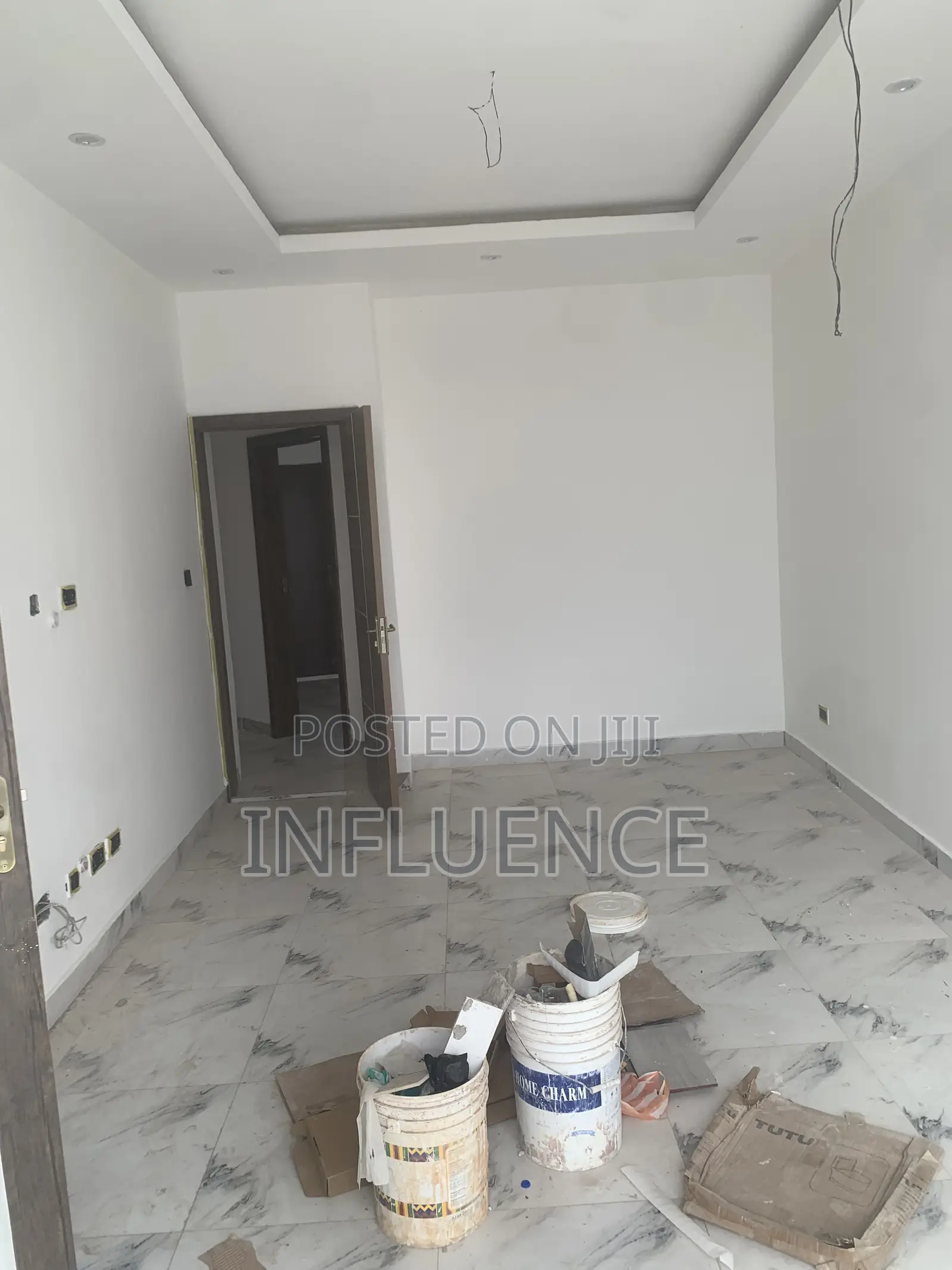 2bdrm House in Nanakrom, Botwe,, East Legon for sale