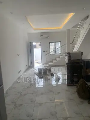 2bdrm House in Nanakrom, Botwe,, East Legon for sale
