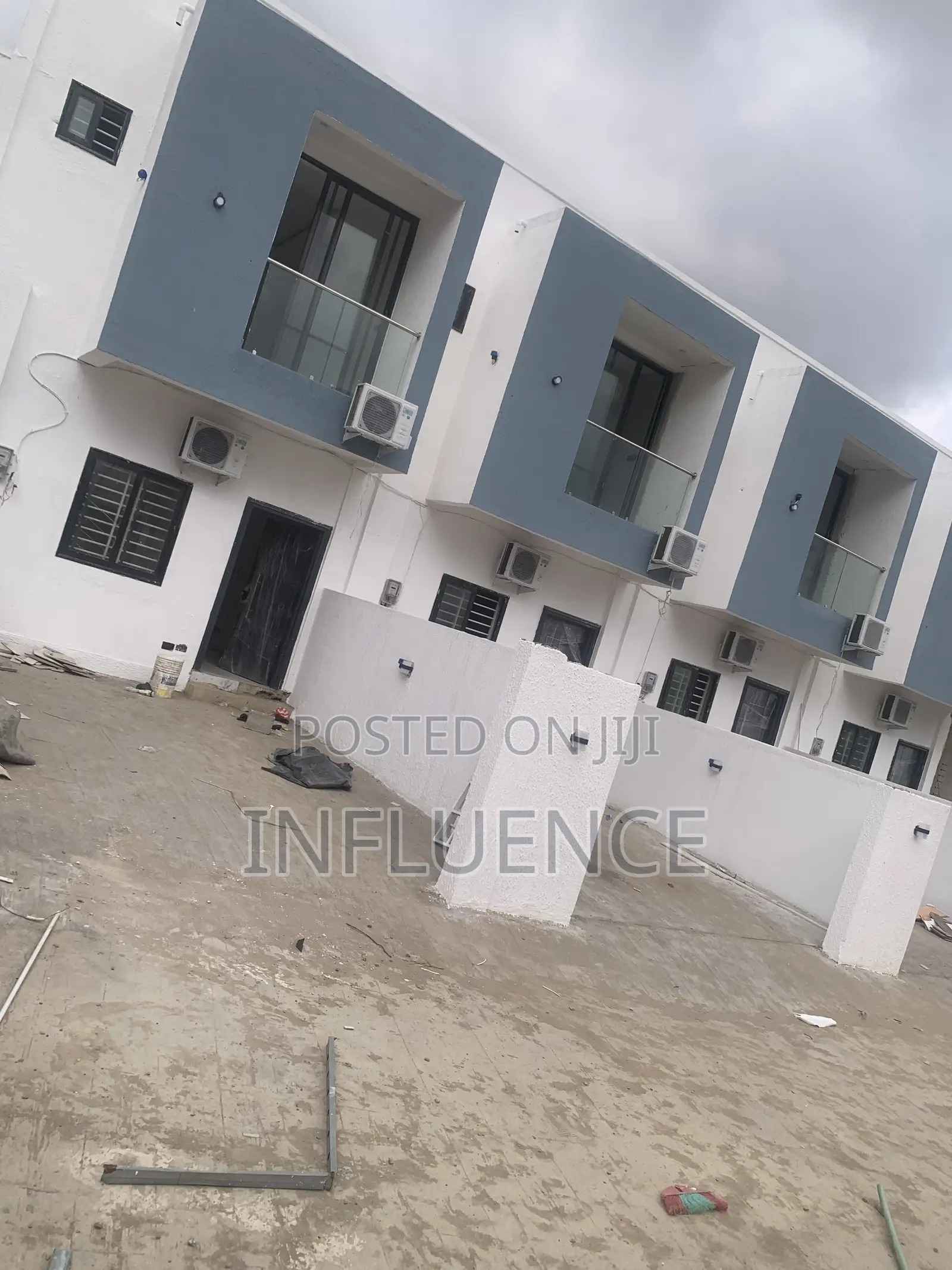 2bdrm House in Nanakrom, Botwe,, East Legon for sale