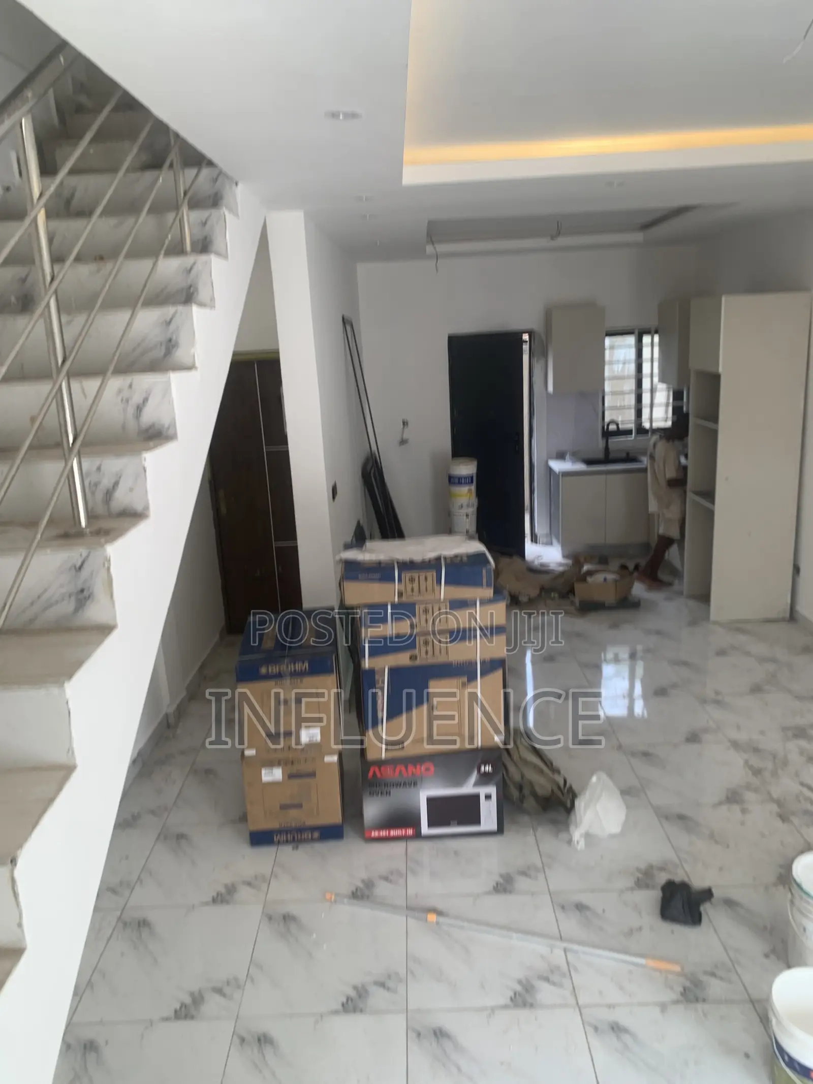 2bdrm House in Nanakrom, Botwe,, East Legon for sale
