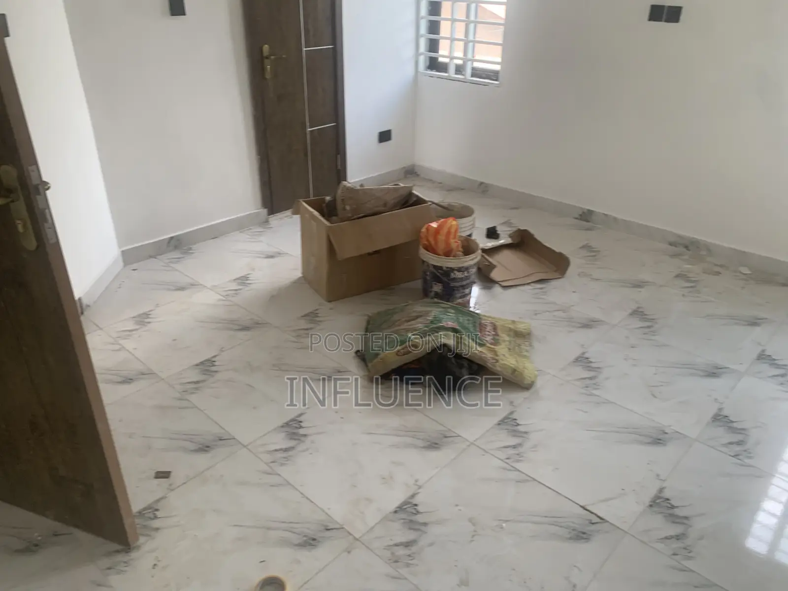 2bdrm House in Nanakrom, Botwe,, East Legon for sale