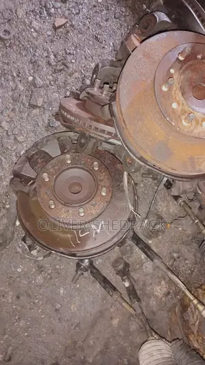 Toyota Hiace Front Hub