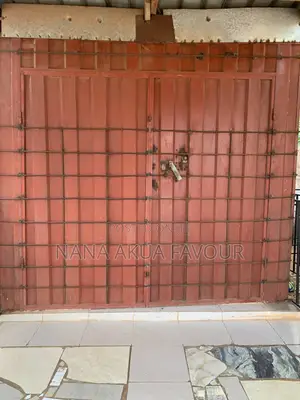 Container Shop for Sale, Located at Oyarifa Pantang Village