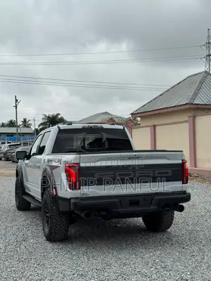 Ford F-150 Raptor 4WD SuperCrew 5.5' Box 2025 White