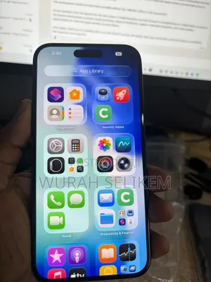 Apple iPhone 16 Plus 128 GB Gray