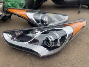 Hyundai Veloster 2016 Headlight LED