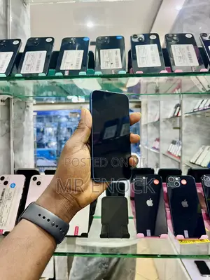 New Apple iPhone 13 128 GB Blue