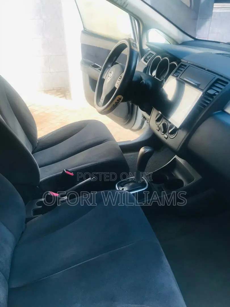 Nissan Versa 2012 White