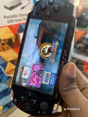Pre Owned PSP 2000 and 3000 Version With 20 Games Installed