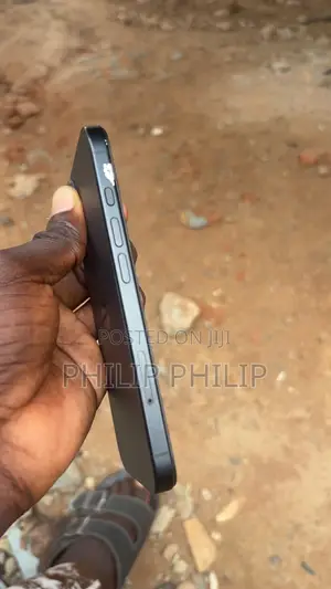 Apple iPhone 16 128 GB Black