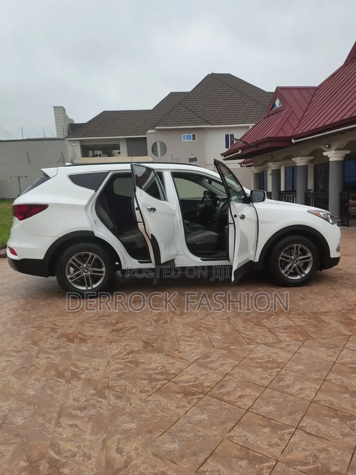 Hyundai Santa Fe 2018 White