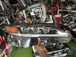 Camry 2018-2020 Spec Headlights