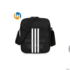 New Fashionable Black and White Striped Shoulder Bag Large Capacity.