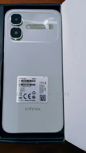 New Infinix Smart 20 64 GB Silver
