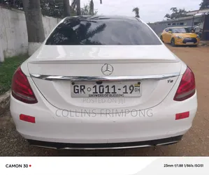 Mercedes-Benz C300 2016 White