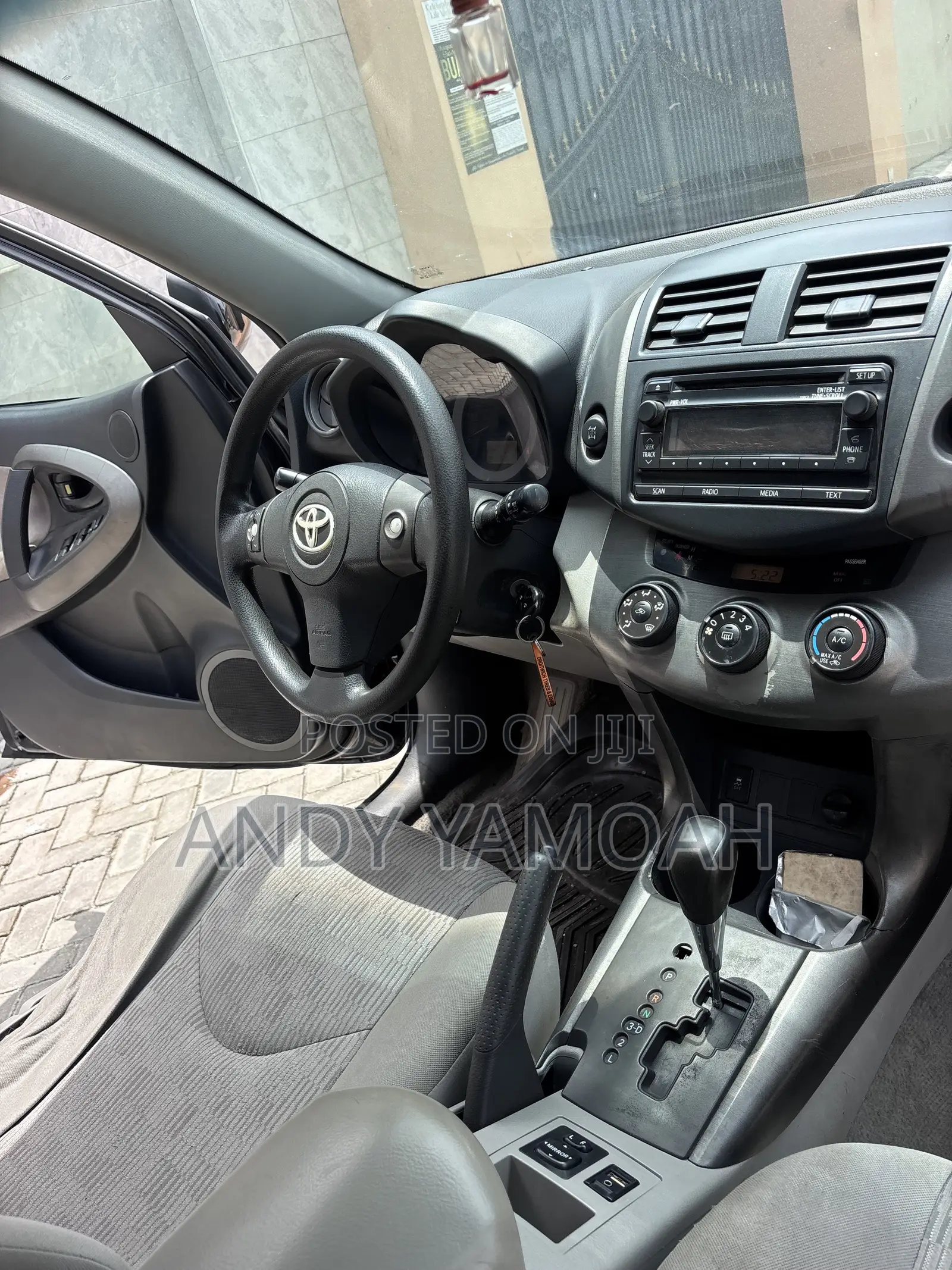 Toyota RAV4 2010 Black
