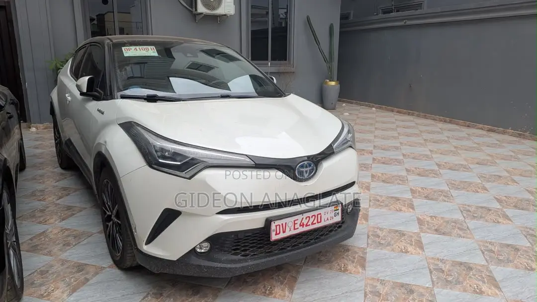 Toyota C-HR 2020 Pearl
