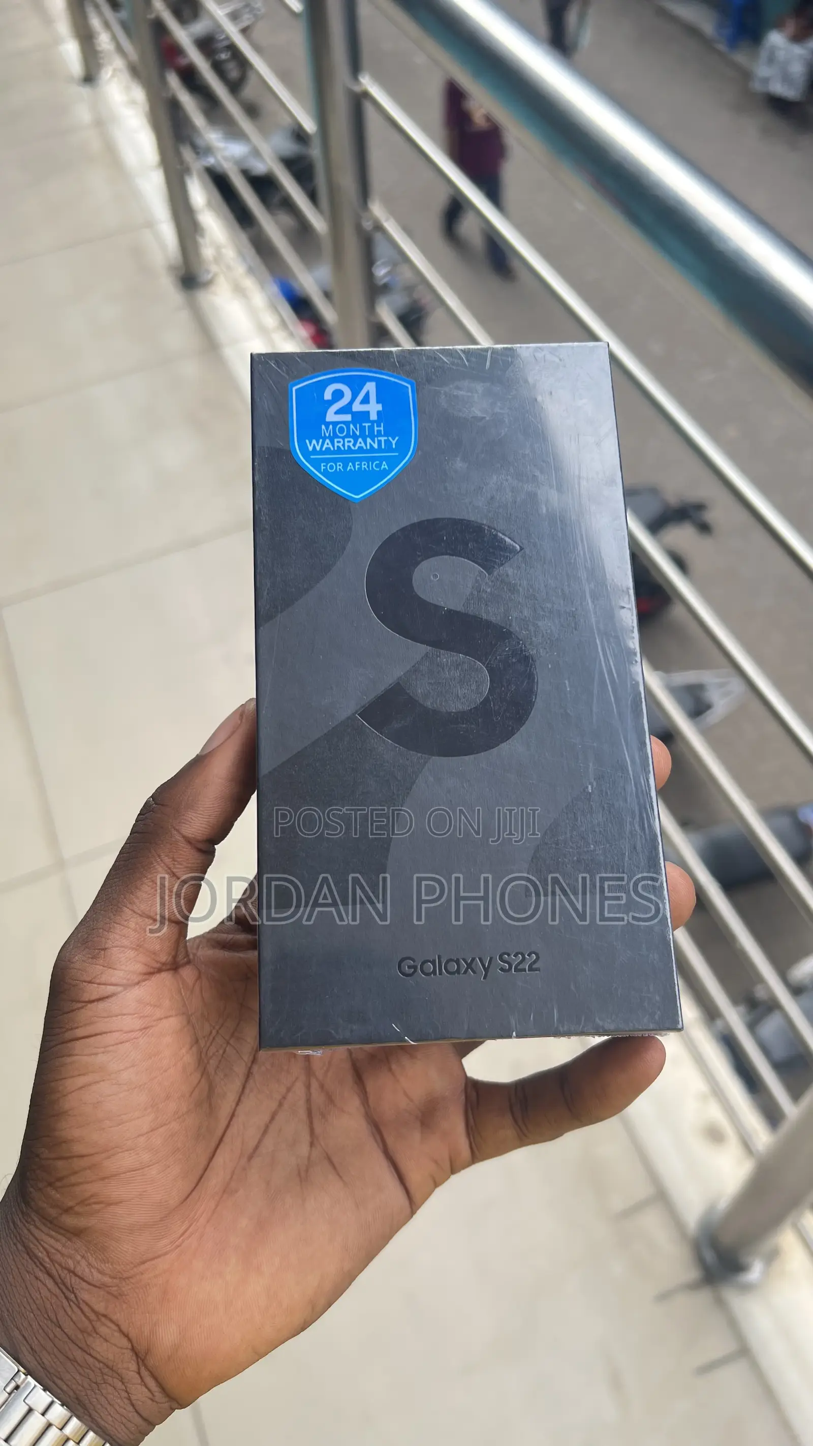 New Samsung Galaxy S22 5G 256 GB Black