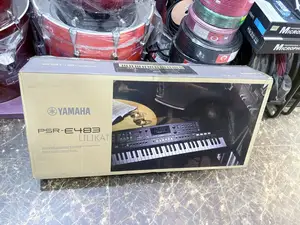 Yamaha Keyboard PSR-E483