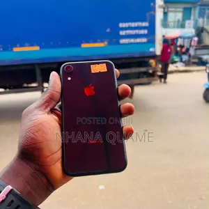 Apple iPhone XR 128 GB Black