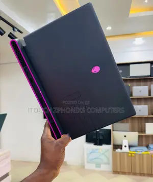 Laptop Dell Allenware M15 R5 16GB AMD Ryzen 7 SSD 512GB
