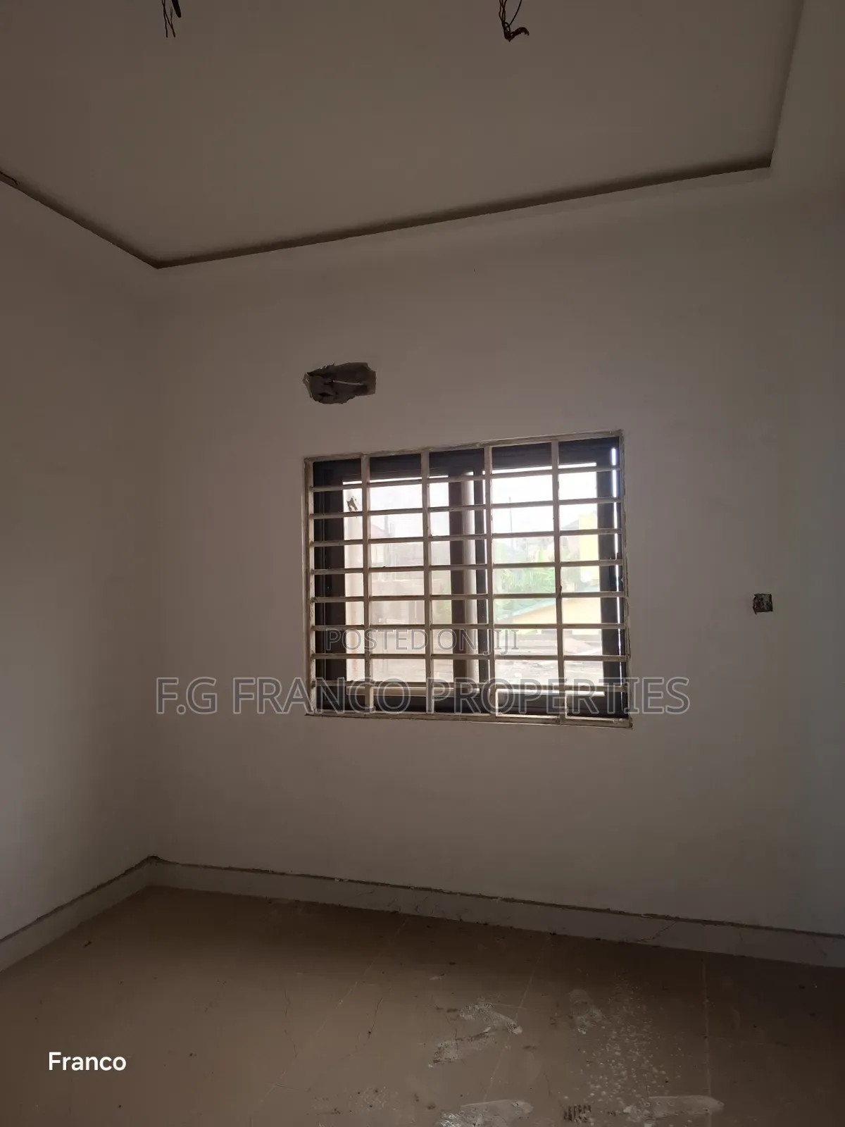 6bdrm House in Kg Franco Properties, Baatsona Total for sale