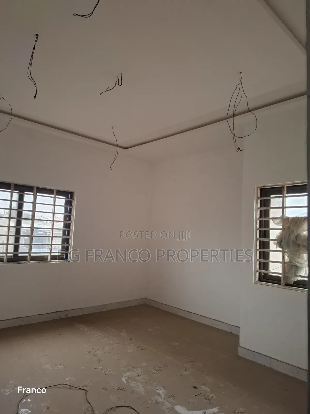 6bdrm House in Kg Franco Properties, Baatsona Total for sale