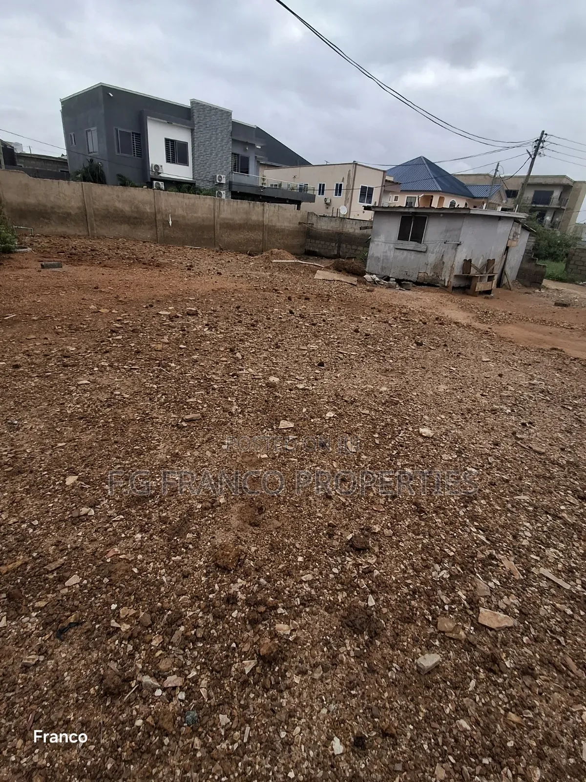 6bdrm House in Kg Franco Properties, Baatsona Total for sale
