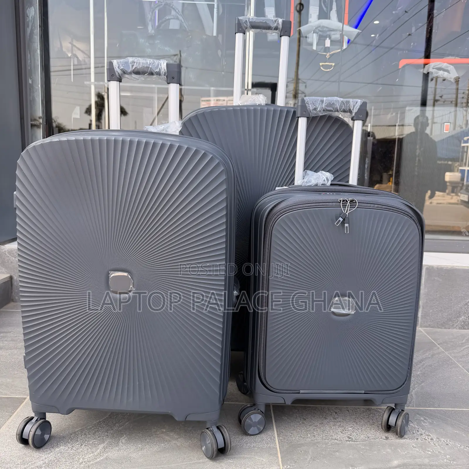 Luggage Gray Set