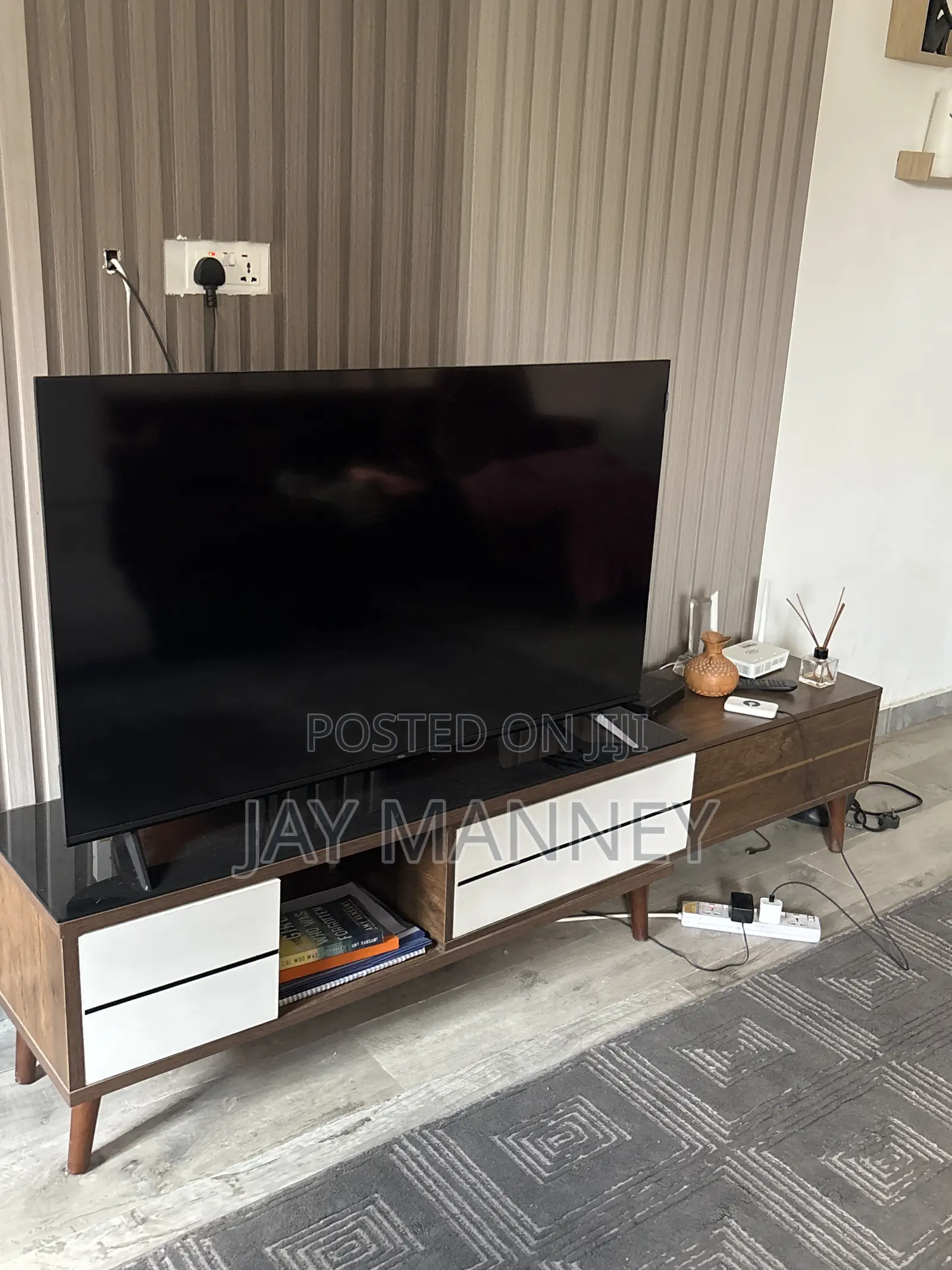 TV Mount Stand