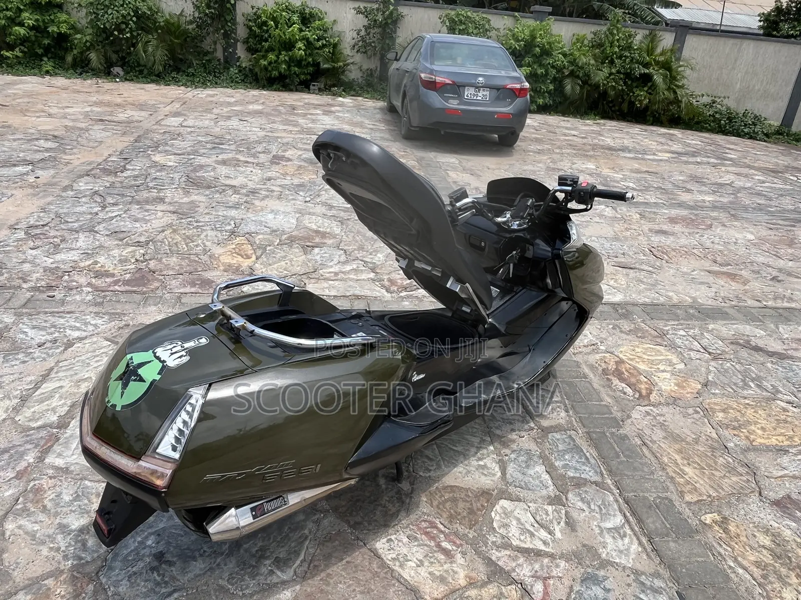 Yamaha 2019 Brown
